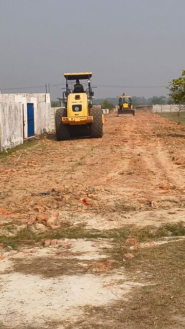  Plot – Exterior View View at Rohania - for Sale