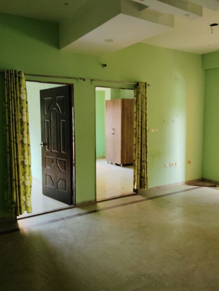 Room, matiyari 1.5 Bedroom 850 Sq.Ft. Independent House In Matiyari Lucknow 9856871