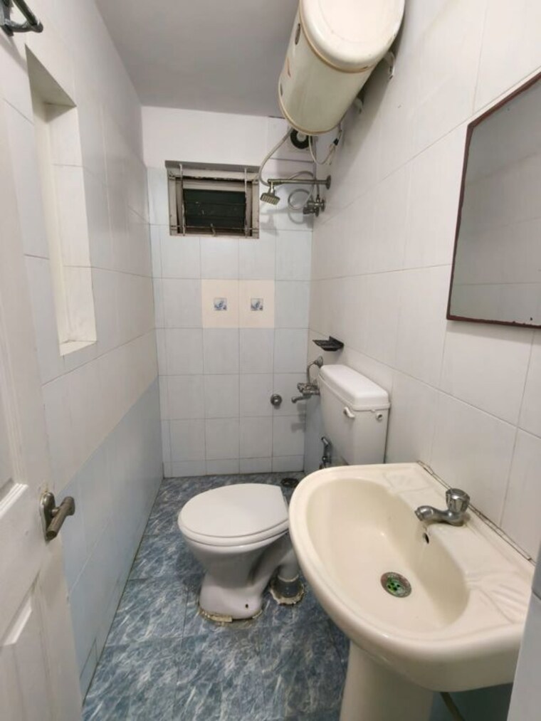 Bathroom, kaggadasapura 1 Bedroom 700 Sq.Ft. Apartment In Kaggadasapura Bangalore 9856881
