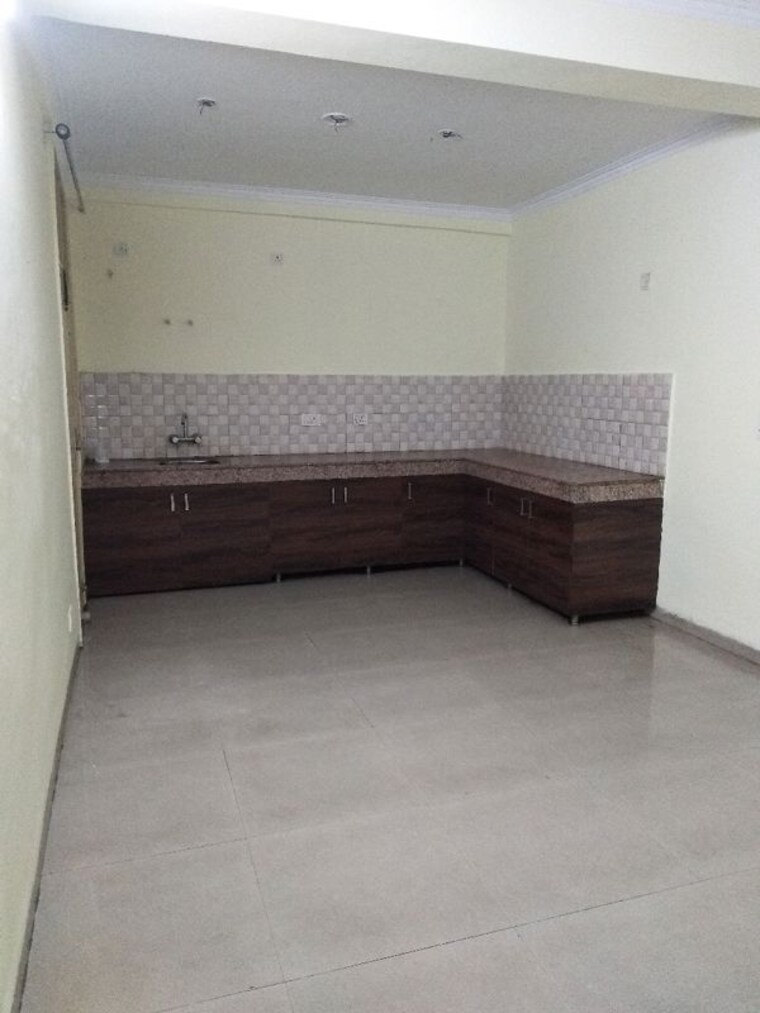 Room, rohtas-plumeria 3 Bedroom 1650 Sq.Ft. Apartment In Gomti Nagar Lucknow 9856884
