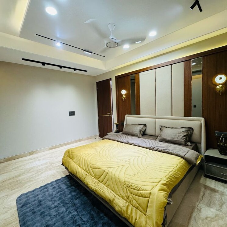Bedroom, central-park-flower-valley 4 Bedroom 300 Sq.Yd. Builder Floor In Sohna Sector 33 Gurgaon 9856886