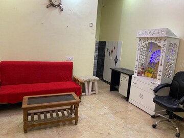 Living Room in 2 BHK Independent House at Gomti Nagar – for Rent