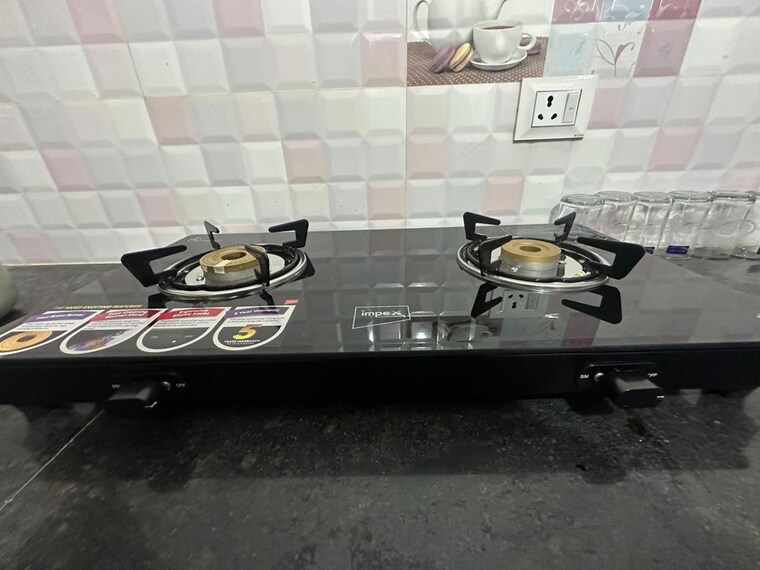  Parking, akg-skyline-plaza 2 Bedroom 1086 Sq.Ft. Apartment In Sultanpur Road Lucknow 9856898