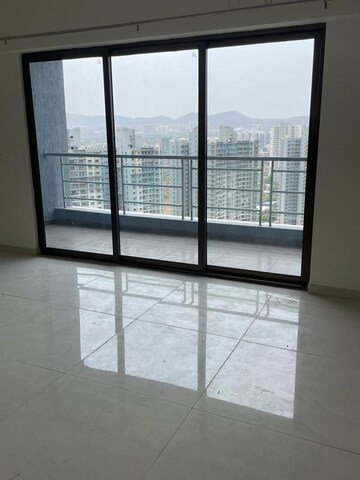 Room in 3 BHK Apartment at Paranjape Blue Ridge, Hinjewadi – for Rent