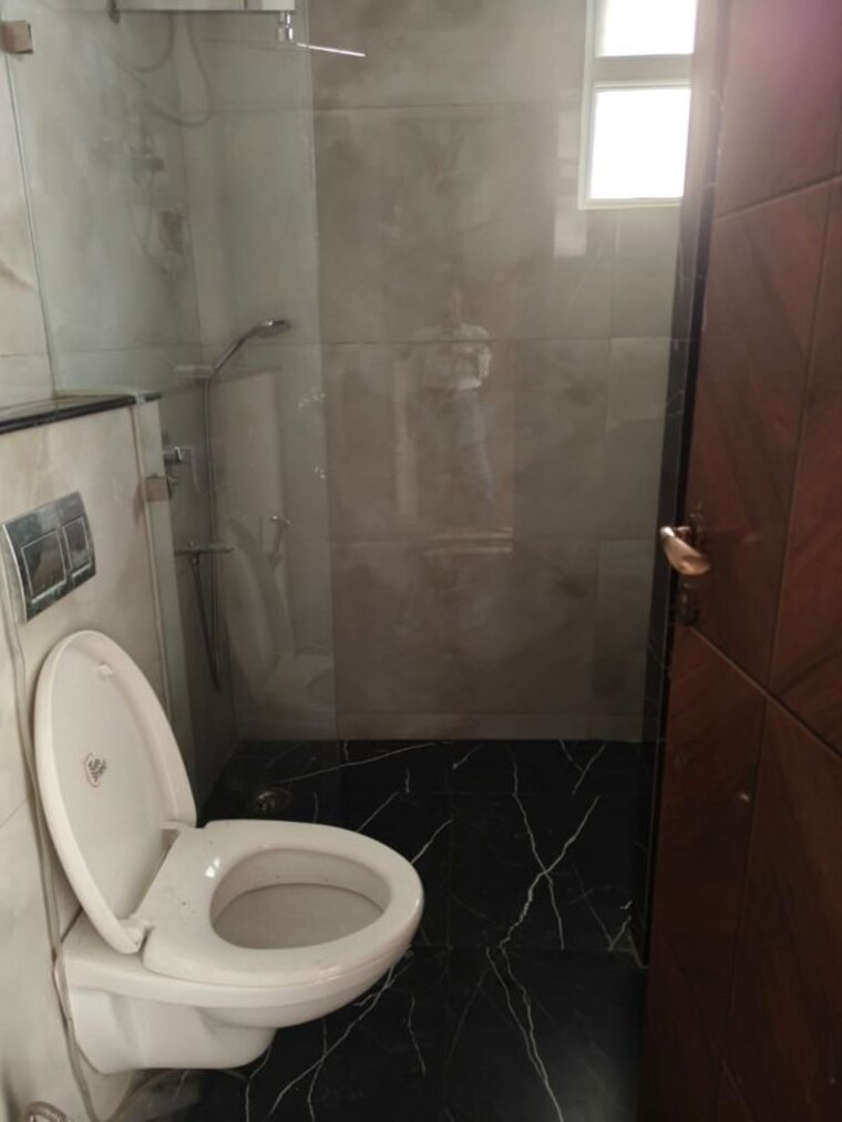 undefined, maxblis-grand-kingston 3 Bedroom 2050 Sq.Ft. Apartment In Sector 75 Noida 9856903