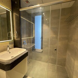 Bathroom in 4 BHK Apartment at Rustomjee Crown, Gokhale Road – for Sale