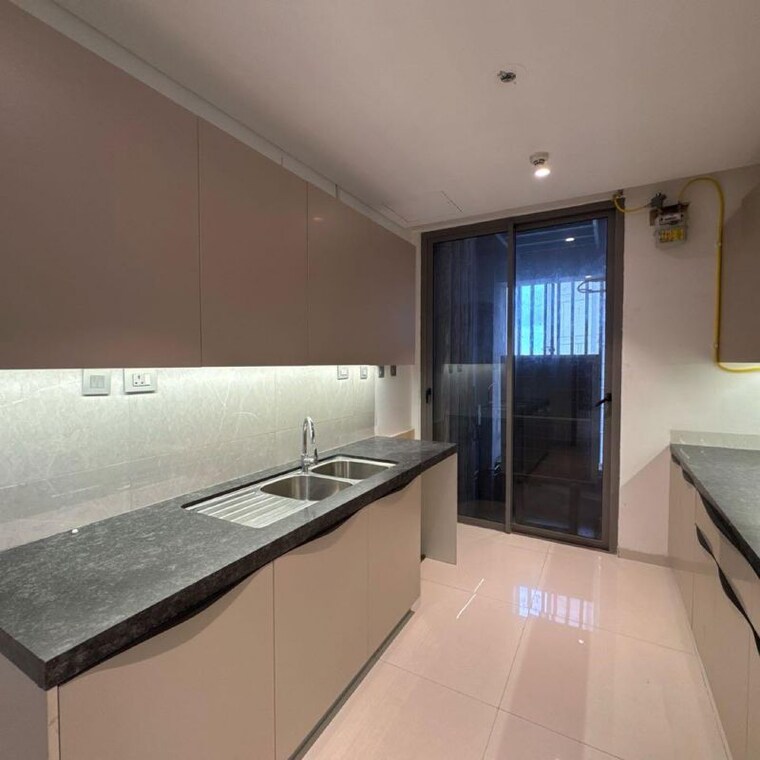 Kitchen, rustomjee-crown 4 Bedroom 2190 Sq.Ft. Apartment In Gokhale Road Mumbai 9856928