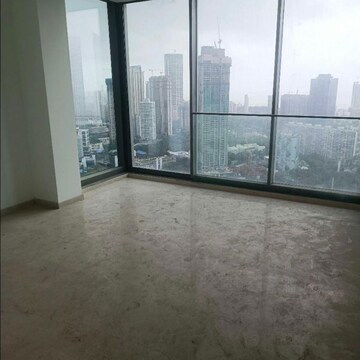 Room in 4 BHK Apartment at Rustomjee Crown, Gokhale Road – for Sale