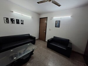 Kitchen in 1 BHK Builder Floor at Maidan Garhi – for Rent