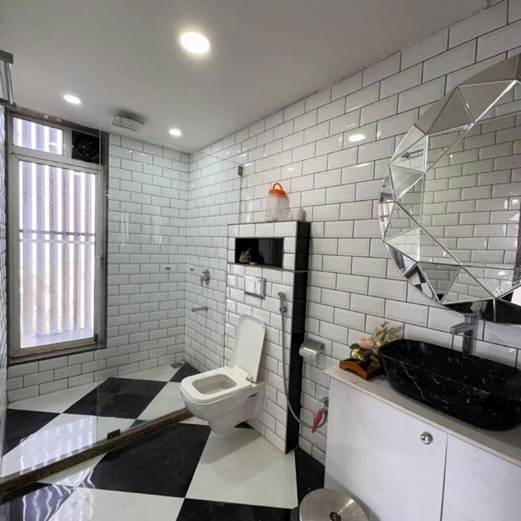 Team Area, prabhadevi-chs 3 Bedroom 1390 Sq.Ft. Apartment In Century Bazar Mumbai 9856958