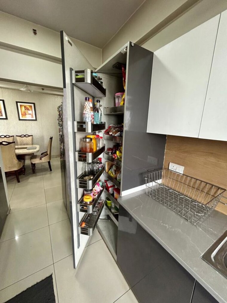 Master Bedroom, sector 83 3.5 Bedroom 1900 Sq.Ft. Apartment In Sector 83 Gurgaon 9769340