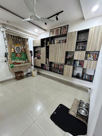 Room in 3.5 BHK Apartment at Sector 83 – for Sale