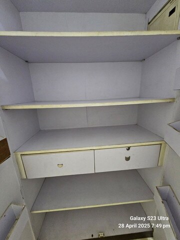 Furnished Amenities in 2 BHK Apartment at Zee Manubharati, Andheri West – for Rent