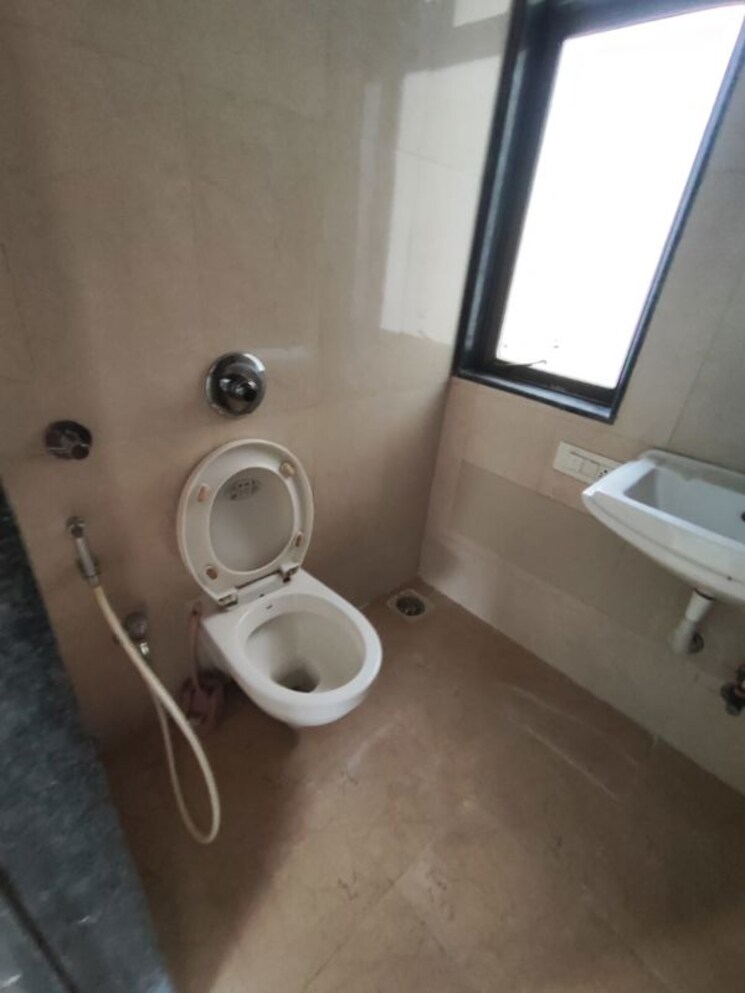 Bathroom, conwood-enclave 3 Bedroom 1072 Sq.Ft. Apartment In Vasant Vihar Thane 9856979