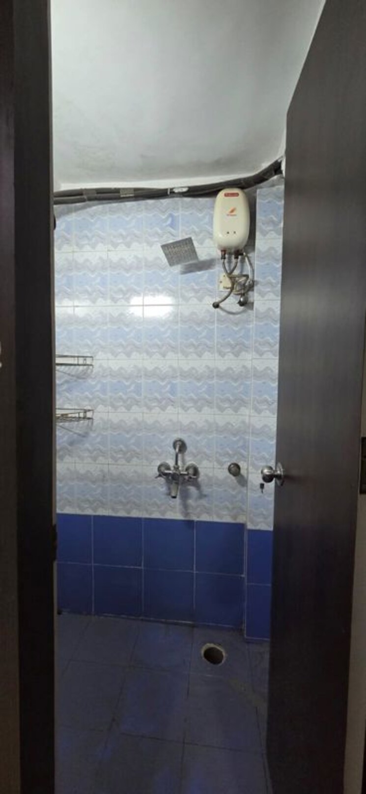 Bathroom, kopar khairane 1 Bedroom 450 Sq.Ft. Apartment In Kopar Khairane Navi Mumbai 9856986