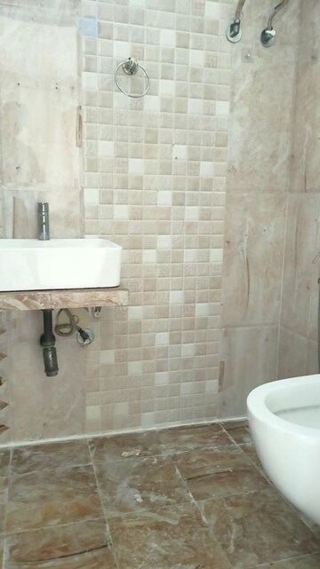 Bathroom in 3 BHK Apartment at DLH Orchid, Andheri West – for Rent