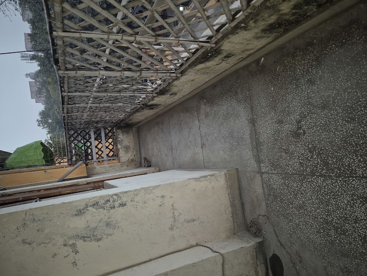 Balcony, mayur vihar 3 Bedroom 1250 Sq.Ft. Apartment In Mayur Vihar Delhi 9856996