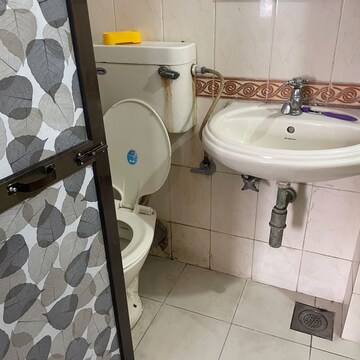 Bathroom in 1 BHK Apartment at Prasun Sai Radha, Jaydev Singh Nagar – for Rent