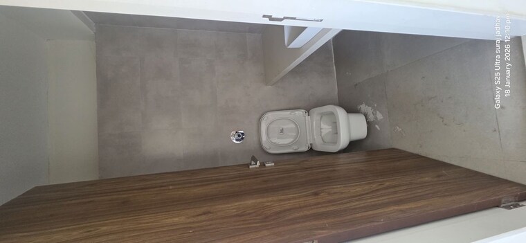 Bathroom, ami-zarna 2 Bedroom 639 Sq.Ft. Apartment In Malad West Mumbai 9857055