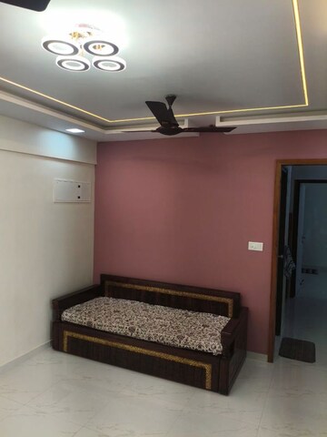 Bedroom in 1.5 BHK Apartment at Runwal Gardens Phase I, Dombivli East – for Rent