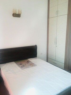 Room in 3.5 BHK Apartment at M3M Merlin, Sector 67 – for Sale