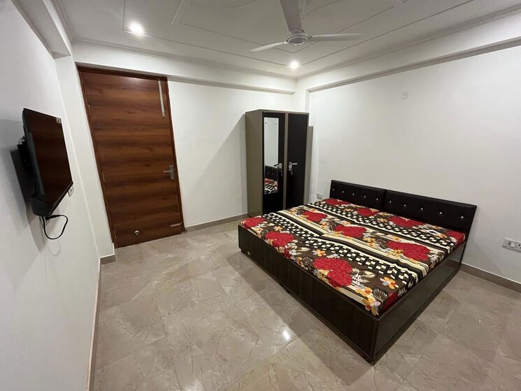 Bedroom, sector 38 Pg For Girls In Sector 38 9857093