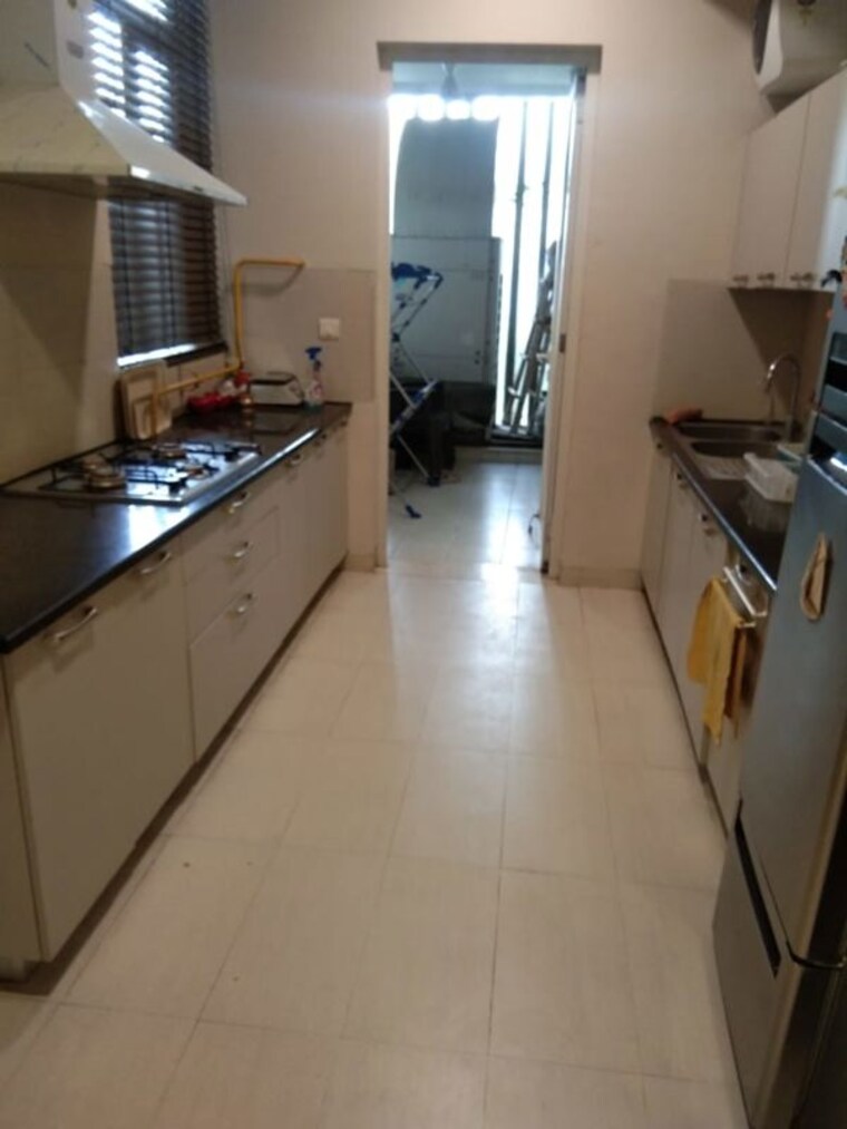 Kitchen, ireo-victory-valley 4 Bedroom 3200 Sq.Ft. Apartment In Sector 67 Gurgaon 9857092