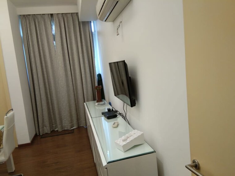 Bathroom, ireo-victory-valley 4 Bedroom 3200 Sq.Ft. Apartment In Sector 67 Gurgaon 9857092