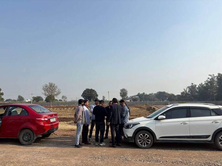 Exterior View, rohta road  105 Sq.Yd. Plot In Rohta Road Meerut 9857105