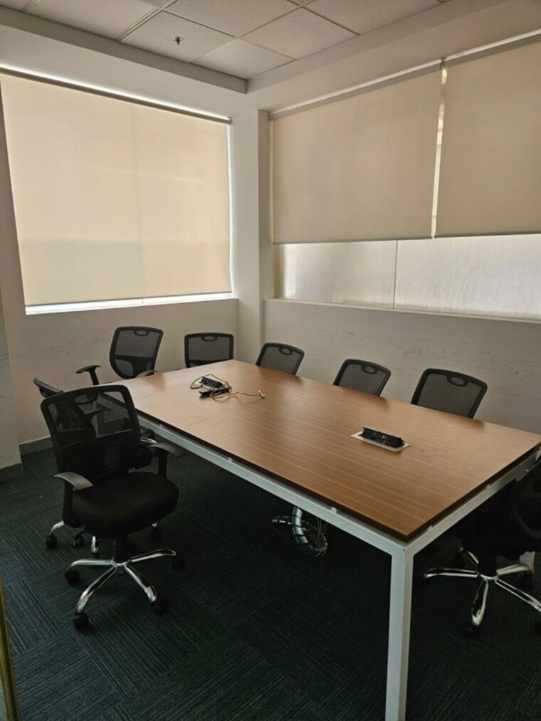 Team Area, minarch-tower Commercial Office Space 4300 Sq.Ft. In Sector 44 Gurgaon 9857106