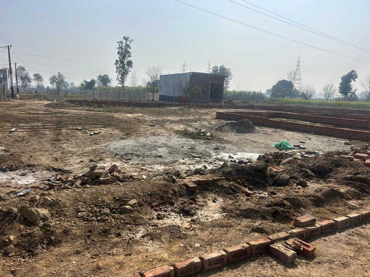 undefined, modipuram  110 Sq.Yd. Plot In Modipuram Meerut 9857108