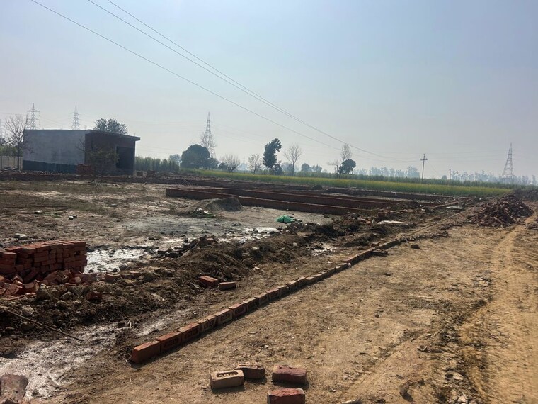 undefined, modipuram  110 Sq.Yd. Plot In Modipuram Meerut 9857108