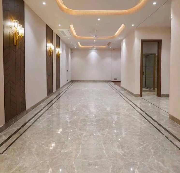 Living Room, greater kailash ii 4 Bedroom 3500 Sq.Ft. Builder Floor In Greater Kailash ii Delhi 9857109