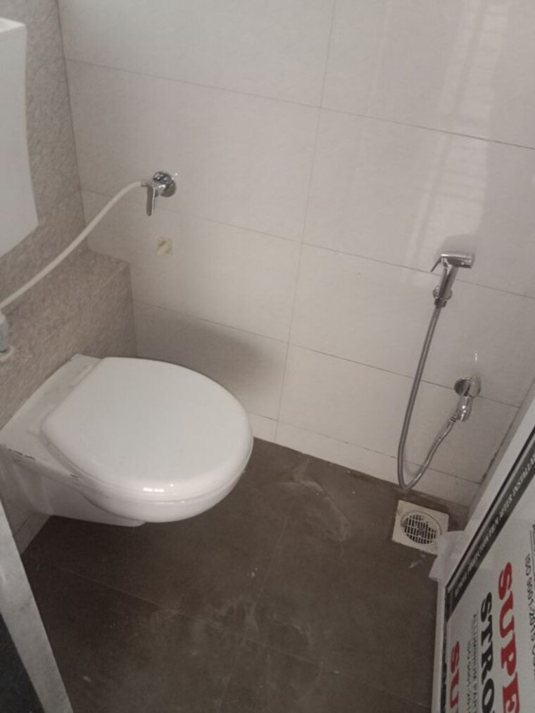 Bathroom, shree-ganesh-parvati-nagar 1 Bedroom 407 Sq.Ft. Apartment In Naigaon East Palghar 9857121