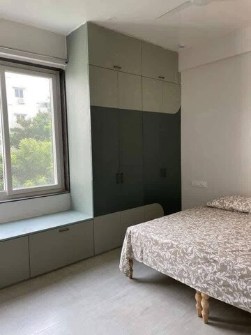 Room in 2 BHK Apartment at Kondapur – for Rent