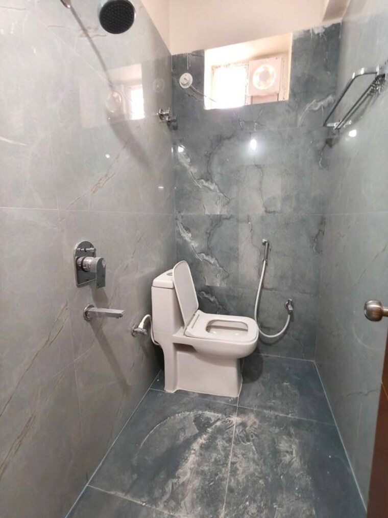 Bathroom, kondapur 2 Bedroom 1150 Sq.Ft. Apartment In Kondapur Hyderabad 9857146