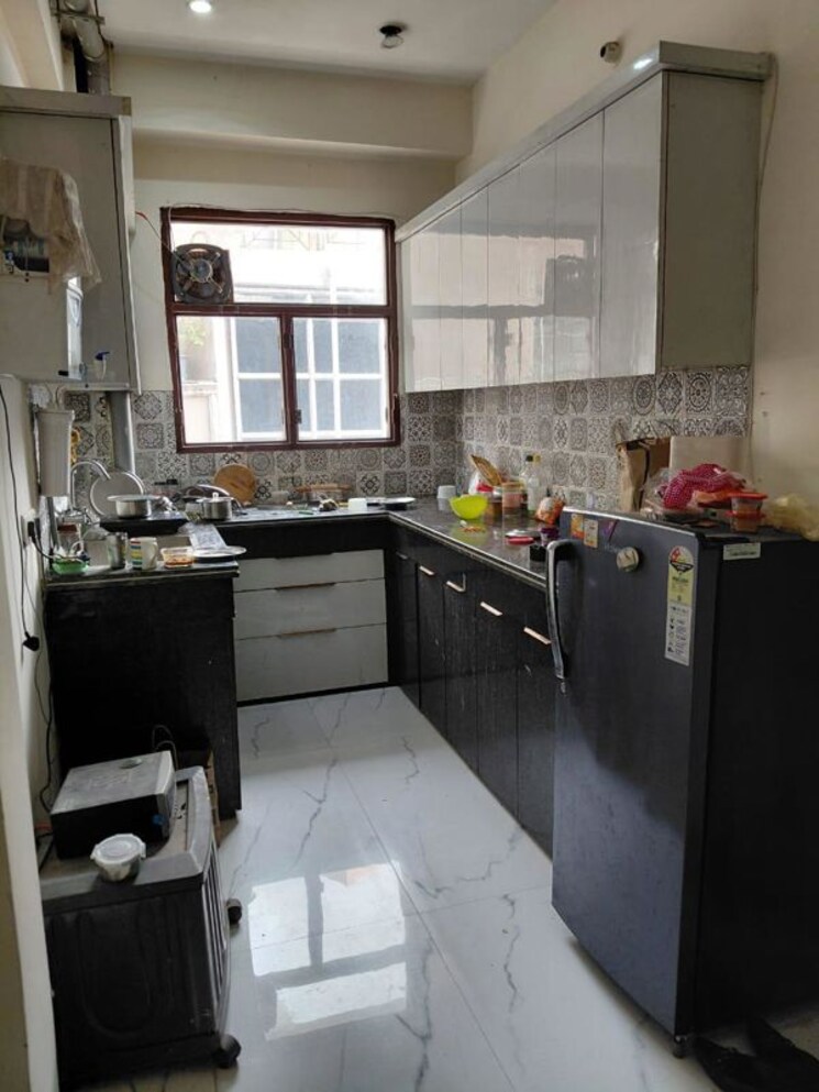 Kitchen, patel-nagar-society 3 Bedroom 1300 Sq.Ft. Builder Floor In Sector 15 Gurgaon 9857157