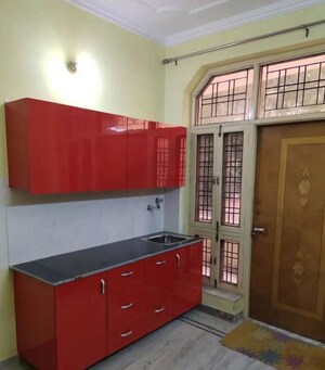 Kitchen in 1 BHK Builder Floor at Sector 17 – for Rent