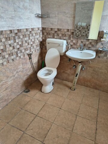 Master Bedroom in 2 BHK Apartment at UPAVP Vrindavan Yojana, Vrindavan Yojna – for Rent