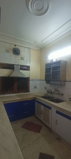 Kitchen in 2.5 BHK Builder Floor at Sector 15 – for Rent