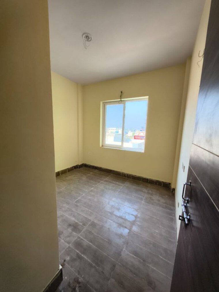 Room, kailasha-enclave 1 Bedroom 475 Sq.Ft. Apartment In Sultanpur Road Lucknow 9857171