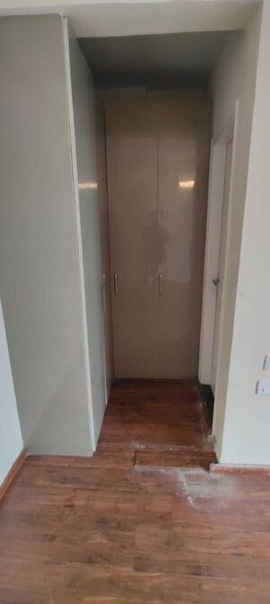 Building Lobby in 3 BHK Apartment at Omaxe The Palace, Gomti Nagar – for Rent