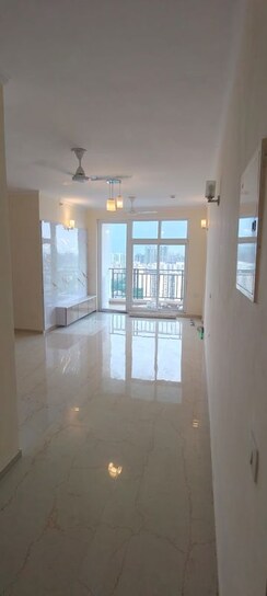 3 BHK + Extra Room Apartment For Rent in Omaxe The Palace
