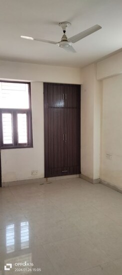 3 BHK + Servant Room Apartment For Sale in Emenox Brave Hearts