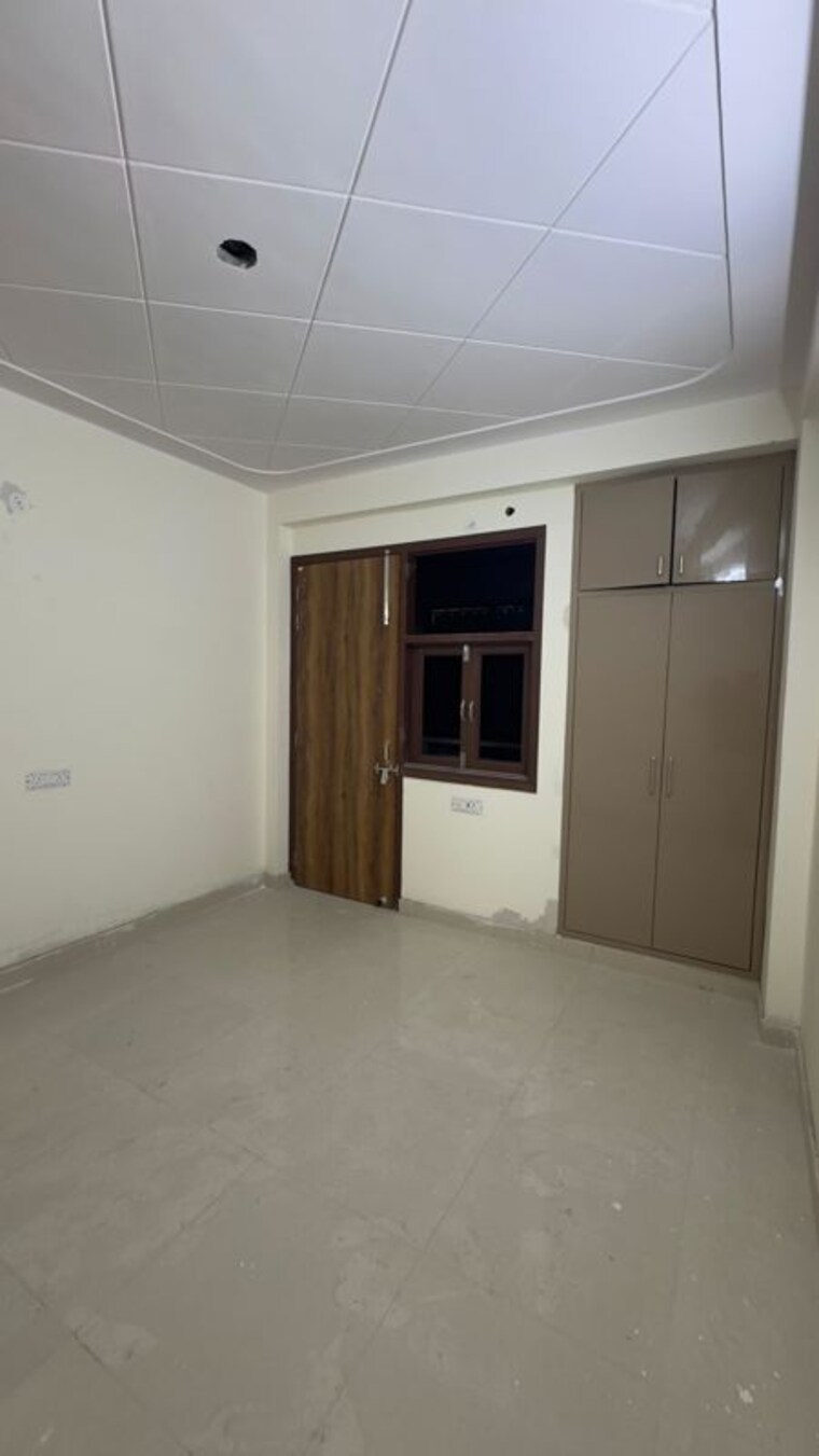 Room, chattarpur 1 Bedroom 490 Sq.Ft. Builder Floor In Chattarpur Delhi 9857176