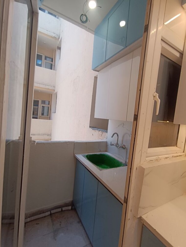 Kitchen, signature-global-prime 2 Bedroom 834 Sq.Ft. Apartment In Sector 63a Gurgaon 9857177