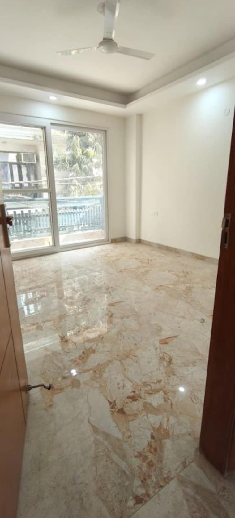 Room, chattarpur 4 Bedroom 1800 Sq.Ft. Builder Floor In Chattarpur Delhi 9857182