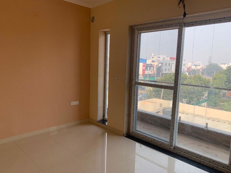 Room, old-dlf-colony 2 Bedroom 1000 Sq.Ft. Builder Floor In Sector 14 Gurgaon 9857189