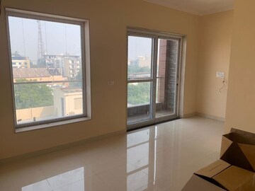 Room in 2 BHK Builder Floor at Old DLF Colony, Sector 14 – for Rent