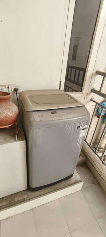 Furnished Amenities in 2 BHK Apartment at Tulip Lemon, Sector 69 – for Rent